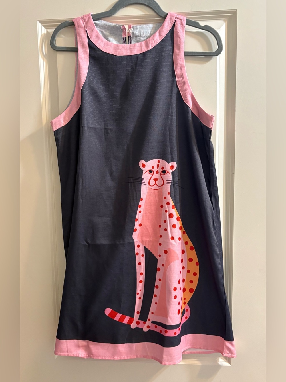 Pink Cheetah Graphic Shift Dress /Sleeveless Art Print Dress Large
